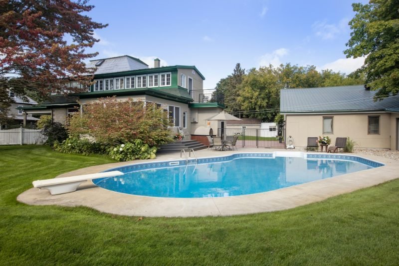 Concrete Pool Decks services in Porterville, California